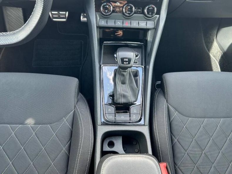 Škoda Karoq - hlavní fotka
