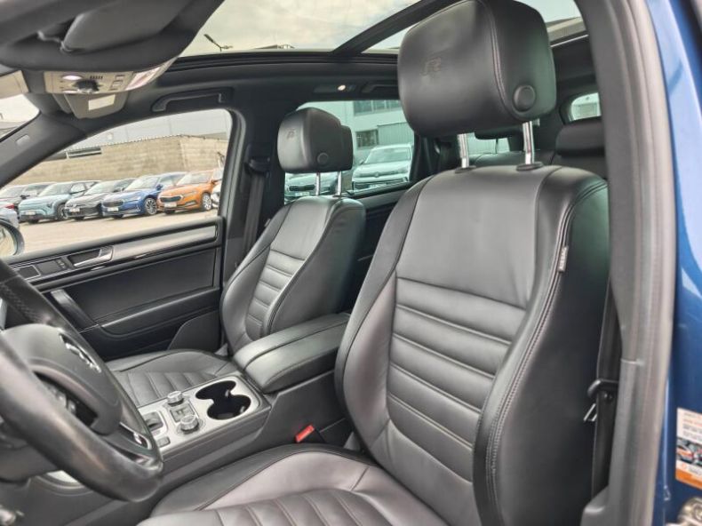 Volkswagen Touareg - hlavní fotka