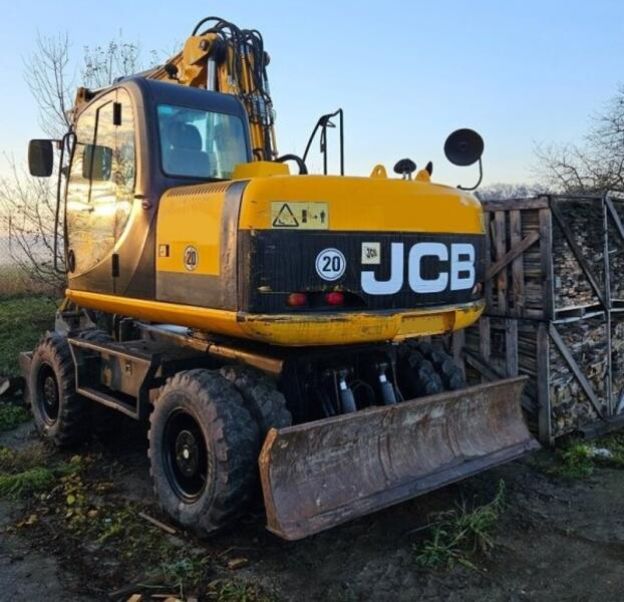 JCB Ostatní - hlavní foto
