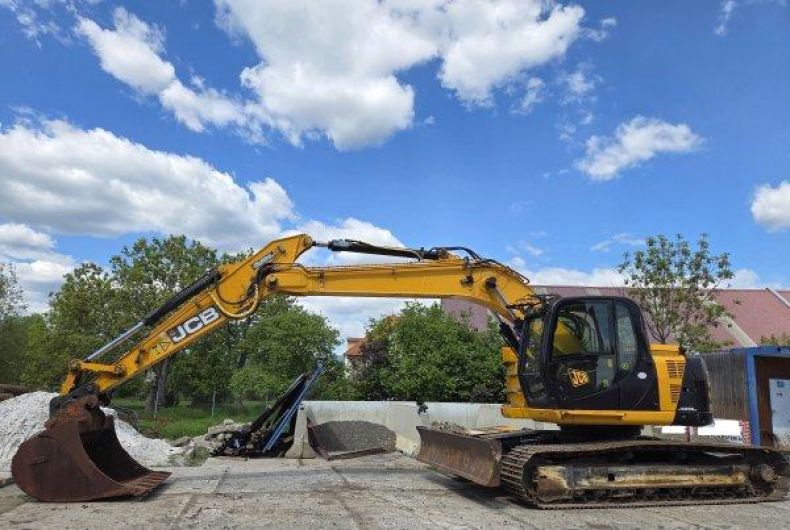 JCB Ostatní - hlavní foto