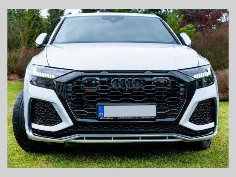 Audi Q8 - hlavní foto