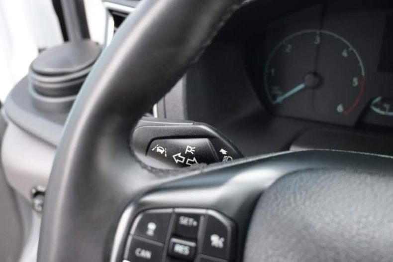 Ford Transit - hlavní fotka