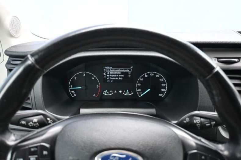 Ford Transit - hlavní fotka