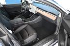 Tesla Model 3 - fotka číslo 9