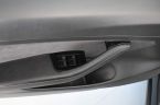 Tesla Model 3 - fotka číslo 13