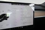 Tesla Model 3 - fotka číslo 17