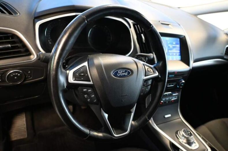 Ford S-MAX - hlavní fotka