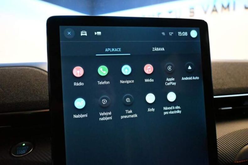 Ford Mustang Mach-E - hlavní fotka