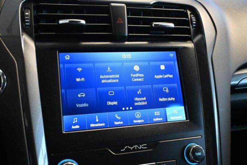 Ford Mondeo - hlavní fotka