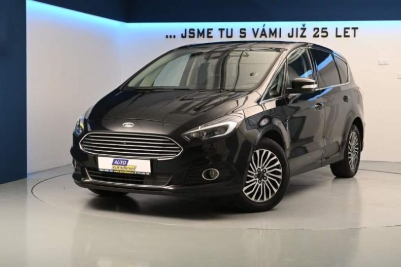 Ford S-MAX - hlavní fotka