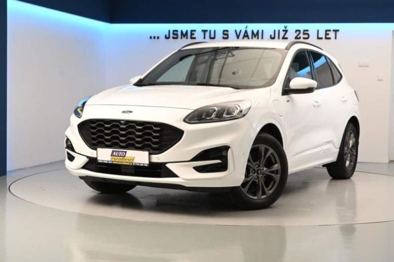 Ford Kuga - hlavní foto