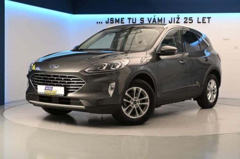 Ford Kuga - hlavní foto