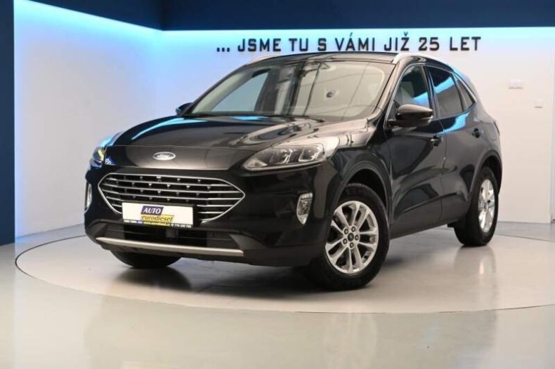 Ford Kuga - hlavní foto