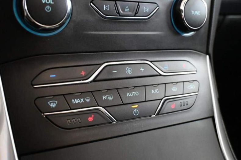 Ford S-MAX - hlavní fotka