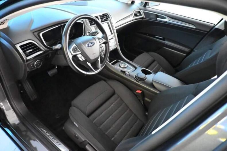 Ford Mondeo - hlavní fotka