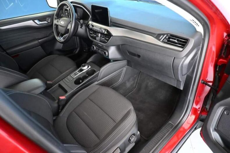 Ford Kuga - hlavní fotka
