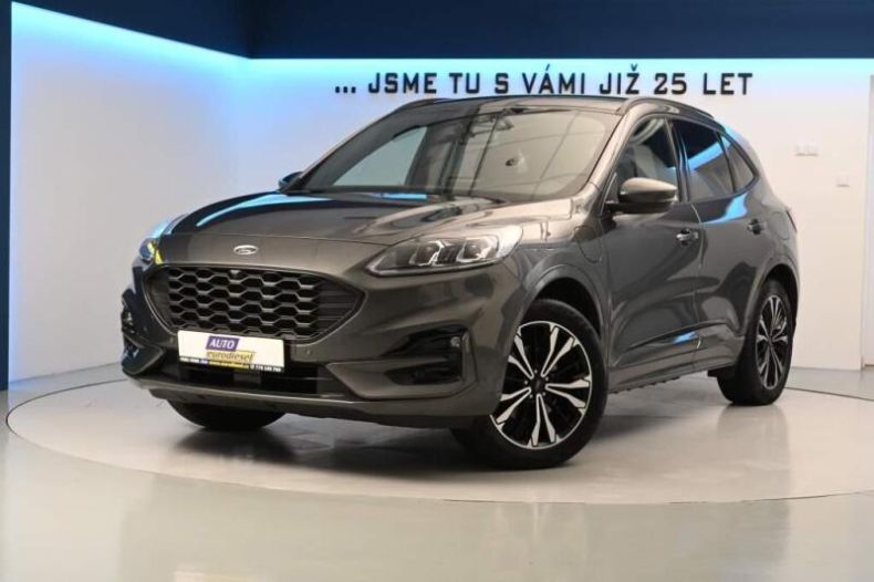 Ford Kuga - hlavní foto
