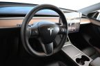 Tesla Model Y - fotka číslo 12