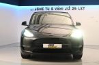 Tesla Model Y - fotka číslo 2