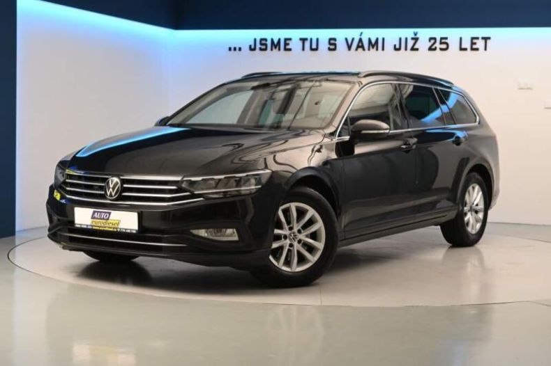 Volkswagen Passat - hlavní fotka inzerátu