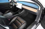 Tesla Model 3 - fotka číslo 9