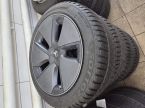 Tesla Model 3 - fotka číslo 31