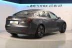Tesla Model 3 - fotka číslo 4
