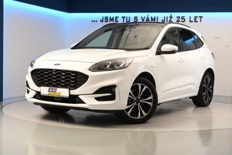 Ford Kuga - hlavní foto