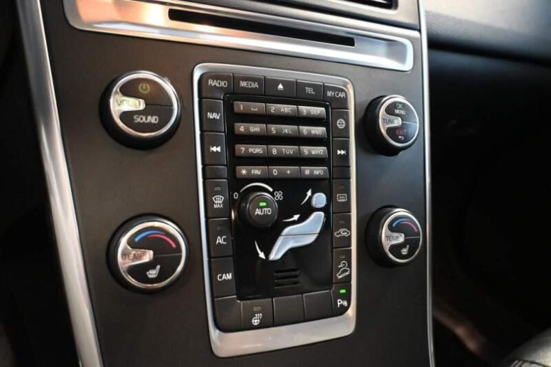 Volvo XC60 - hlavní fotka