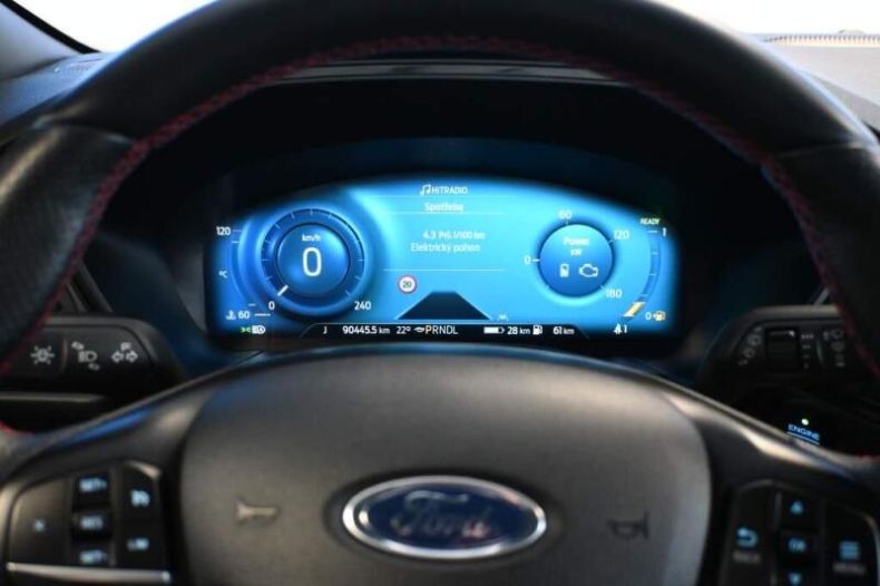 Ford Kuga - hlavní fotka