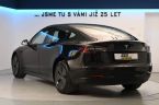 Tesla Model 3 - fotka číslo 6