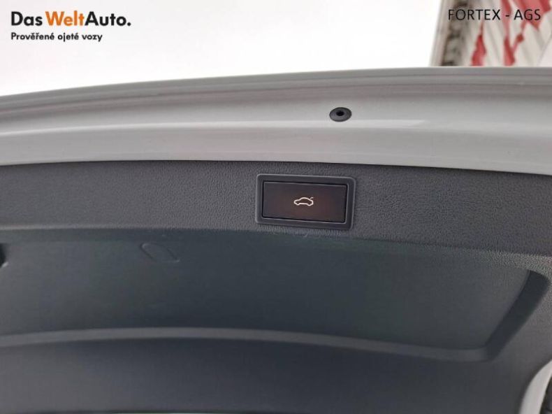 Škoda Octavia - hlavní fotka