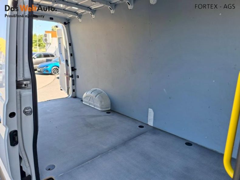 Volkswagen Crafter - hlavní fotka