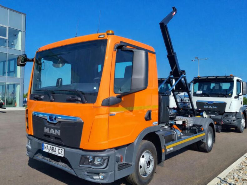 MAN TGL - hlavní foto