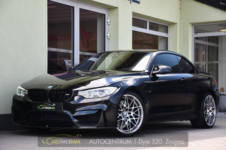 BMW M4 - hlavní fotka