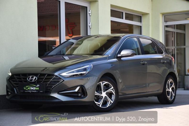 Hyundai i30 - hlavní foto