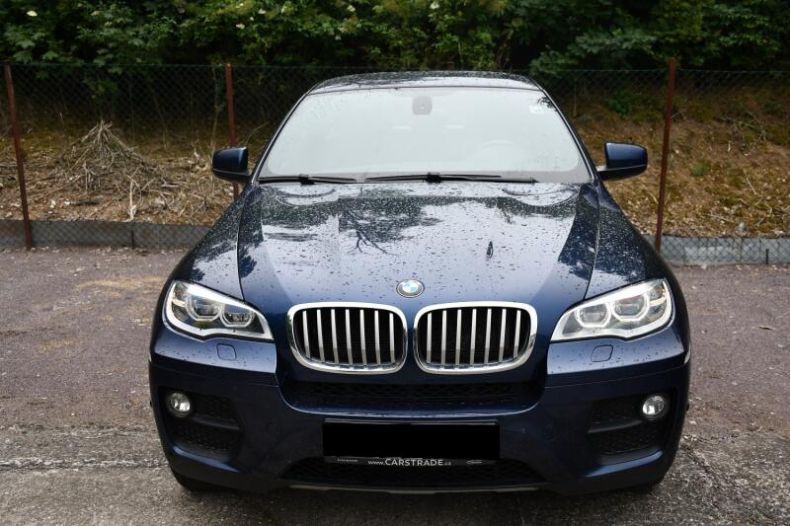 BMW X6 - hlavní fotka