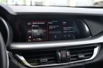 Alfa Romeo Stelvio - fotka číslo 32