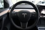 Tesla Model Y - fotka číslo 22