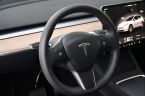 Tesla Model Y - fotka číslo 15