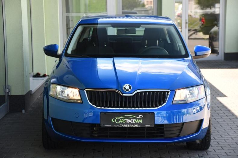 Škoda Octavia - hlavní fotka