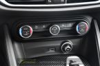 Alfa Romeo Stelvio - fotka číslo 30