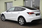 Tesla Model Y - fotka číslo 2