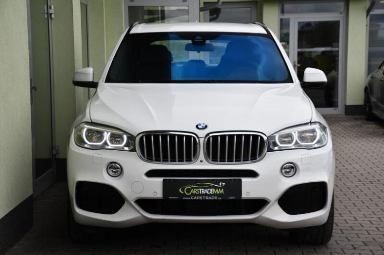 BMW X5 - hlavní fotka