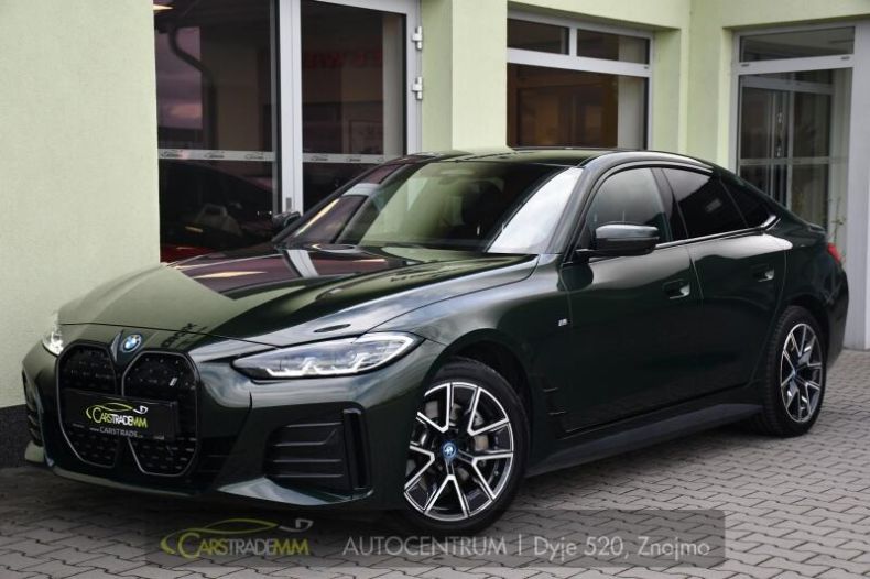 BMW i4 - hlavní foto