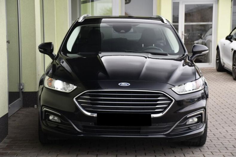Ford Mondeo - hlavní fotka