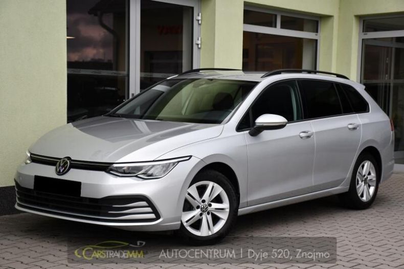 Volkswagen Golf - hlavní foto