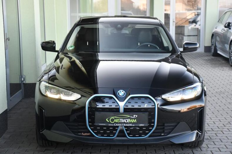 BMW i4 - hlavní fotka