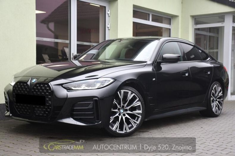 BMW Řada 4 - hlavní foto