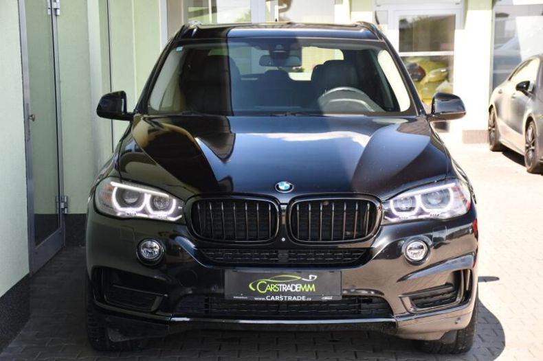 BMW X5 - hlavní fotka